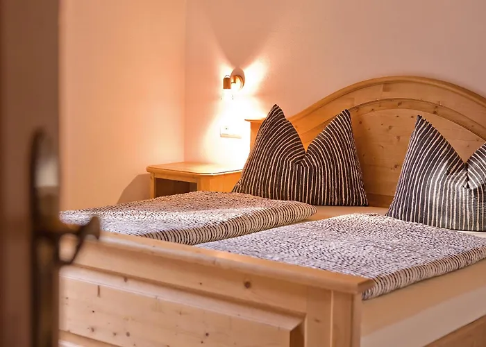 Ferienwohnungen Plonerhof